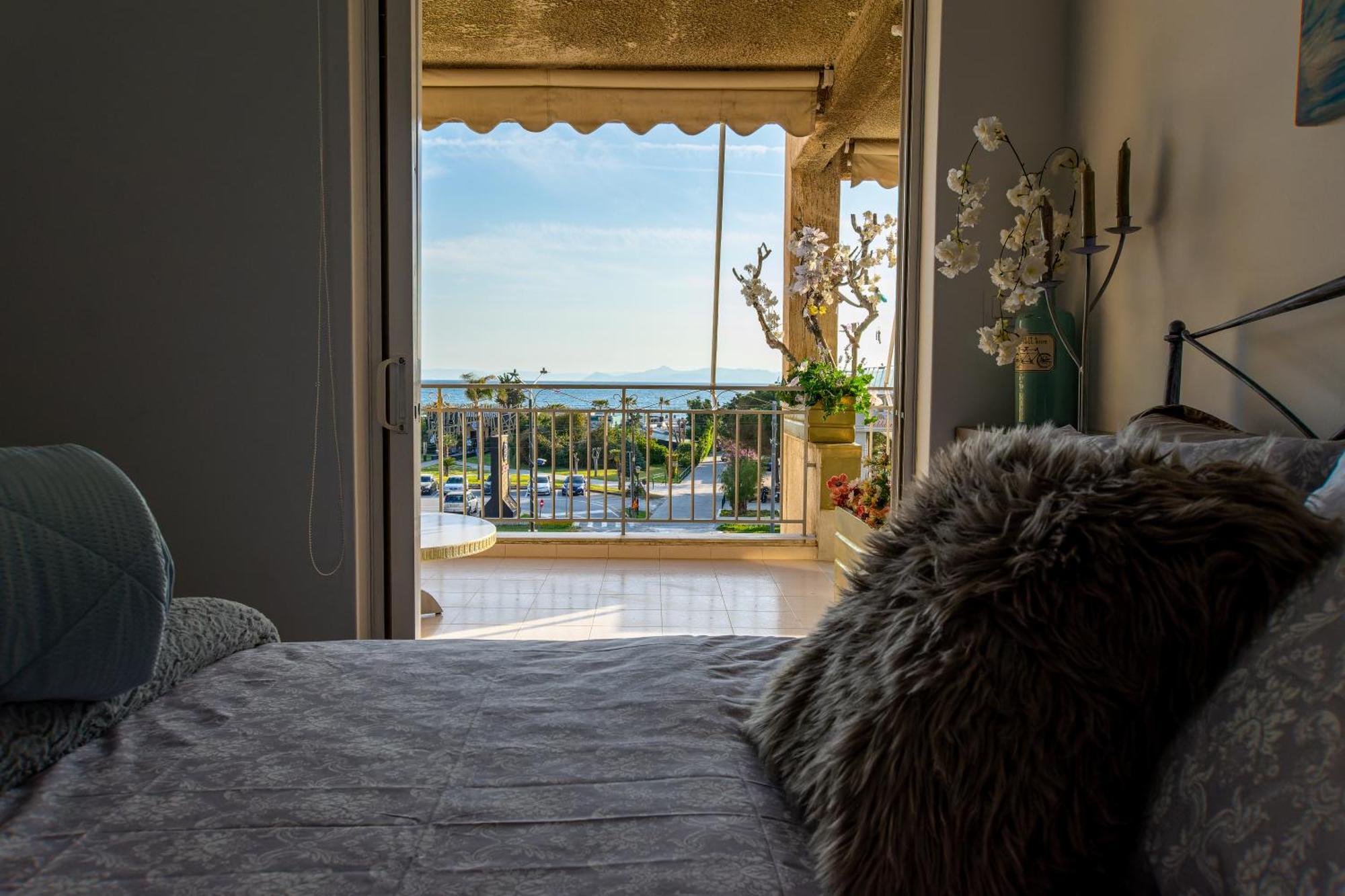 Alimos - Sea View Apartment Athens Luaran gambar
